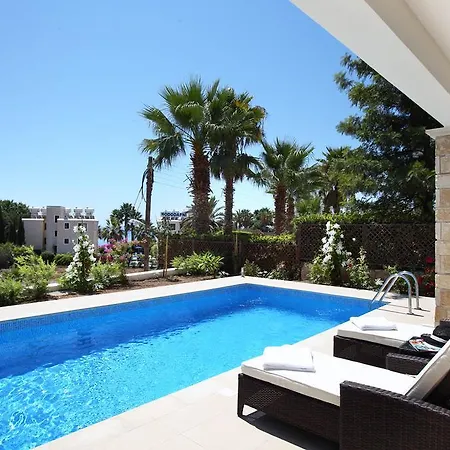 Golden Villas וילה